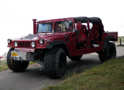 Hummer op het Malieveld in Den Haag. Veteranendag 2009